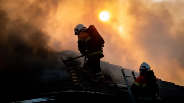 México ayuda a Canadá con bomberos para Yucatán Al Momento